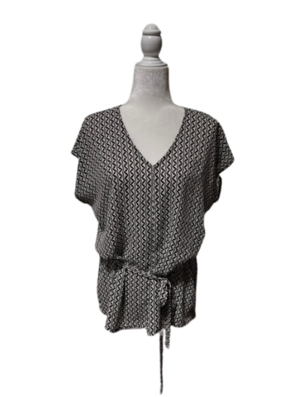 Ann Taylor NWT Geometric V-Neck Belted Blouse Office Size Medium